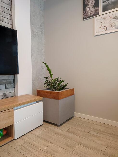 KM-TermoDonice. Donica z deską elewacyjną. Transport