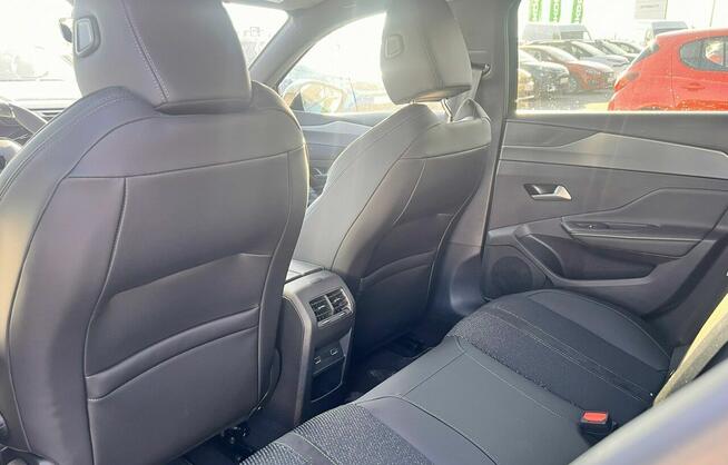 Peugeot Nowy 308 GT 1.2 130 KM