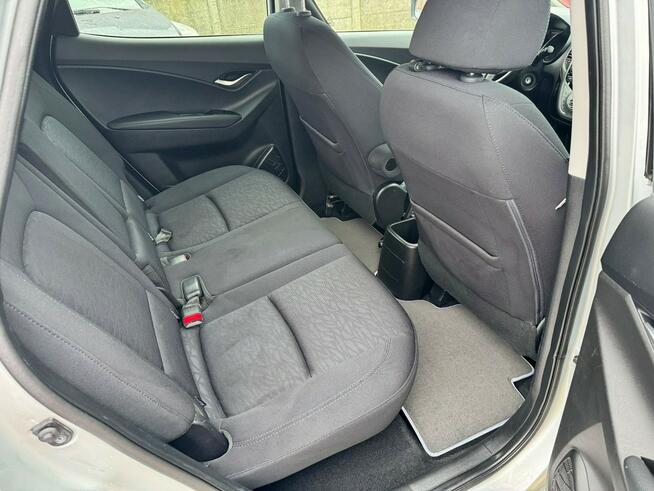 Hyundai ix20 2011r !!! Klimatronik !!! Czujniki cofania !!! Tempomat