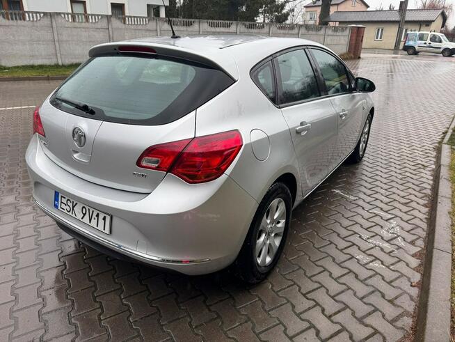 Opel Astra 2014r !!! Zarejestrowany w PL !!! Klima !!! Alufelgi