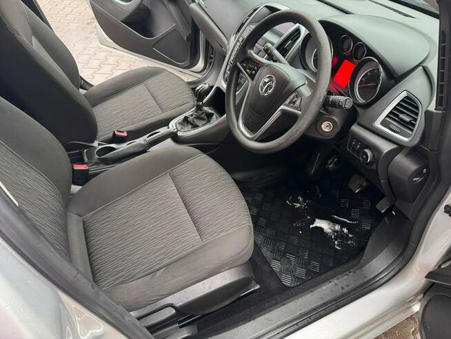 Opel Astra 2014r !!! Zarejestrowany w PL !!! Klima !!! Alufelgi