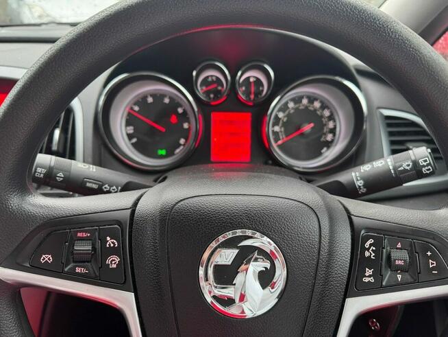 Opel Astra 2014r !!! Zarejestrowany w PL !!! Klima !!! Alufelgi