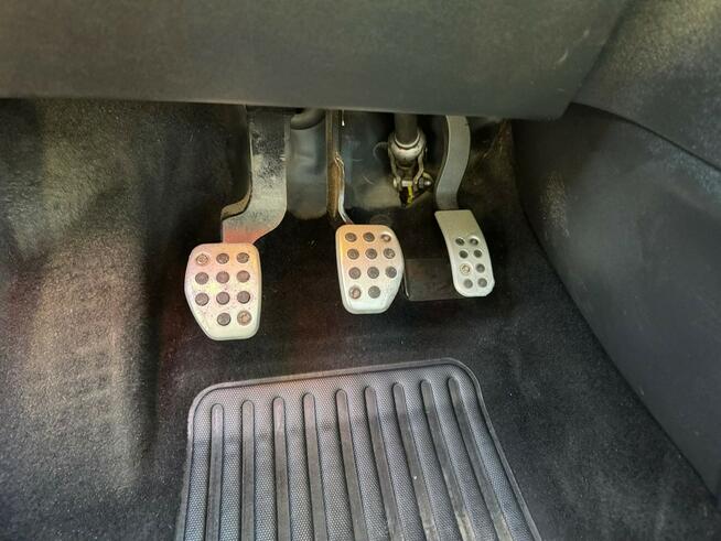 Peugeot 208 GT Line !!! XI 2016 !!! 110 km !!! Tablet !!!