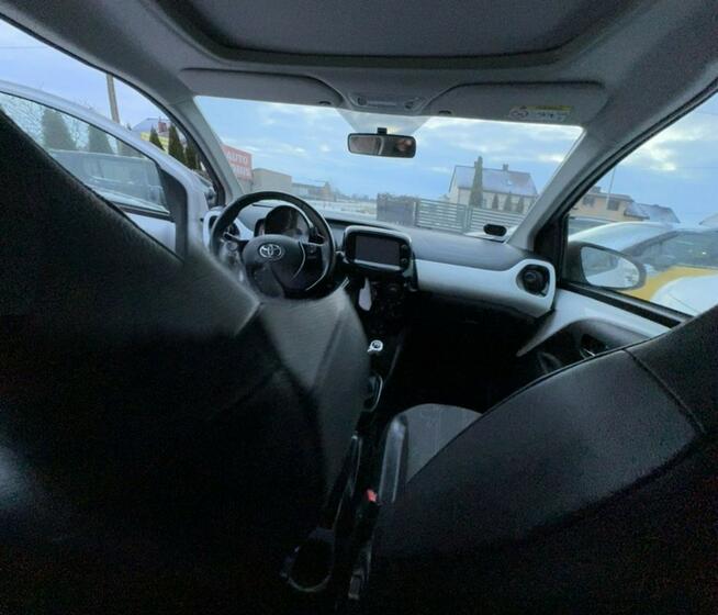 Toyota Aygo 5 drzwi !!! 2015r !!! Elektryczny dach !!! Kamera cofania !!!