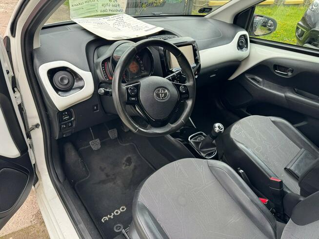 Toyota Aygo 5 drzwi !!! 2015r !!! Elektryczny dach !!! Kamera cofania !!!