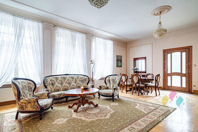 Dworek po renowacji, stadnina koni, super miejsce