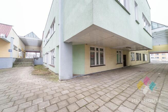 Mrągowo, przestronny lokal, pow.168m2 niski parter