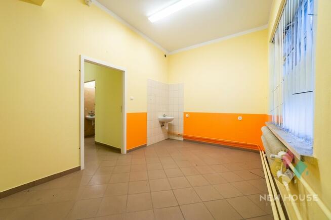 Mrągowo, przestronny lokal, pow.168m2 niski parter