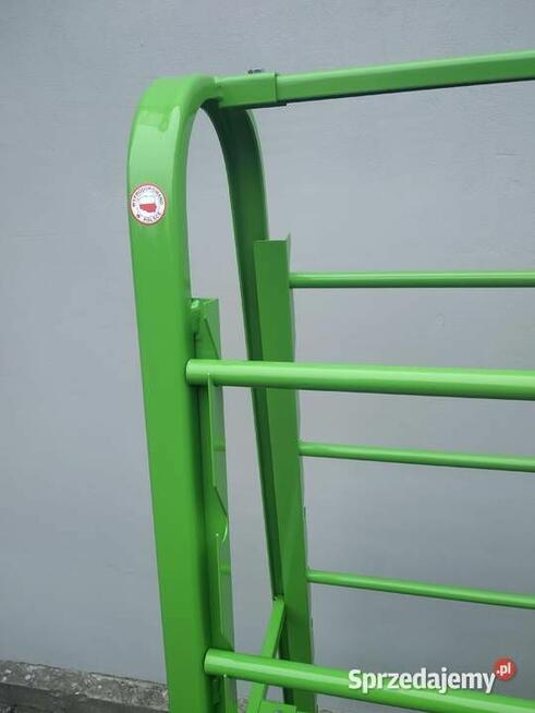 Urządzenie do przewijania, odcinania folii, agrowłókniny,