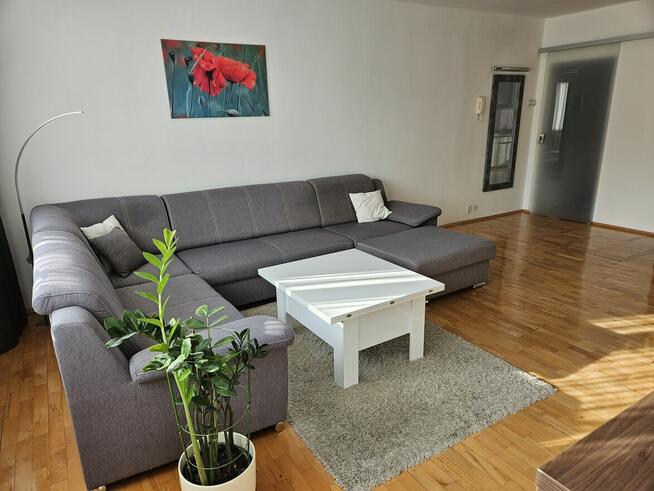 4 - pokojowe przytulne mieszkanie z garażem