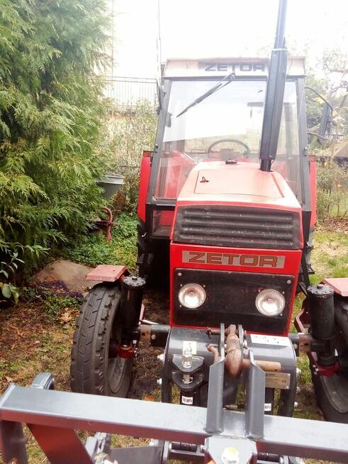 Ciągnik Zetor 8111