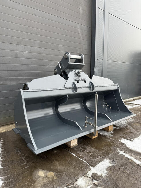Łyżka skarpowa hydrauliczna 180cm 11-14t