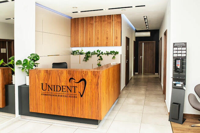 Gabinet Stomatologiczny UNIDENT - Bartosz Dziuba