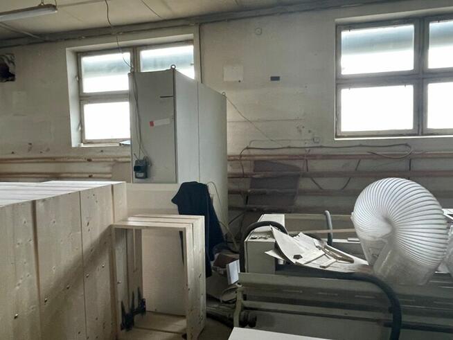 Syndyk sprzedaje maszyny po byłym zakładzie produkcyjnym