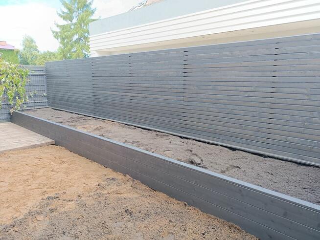 Drewniane domki, place zabaw, donice, płoty, pergole