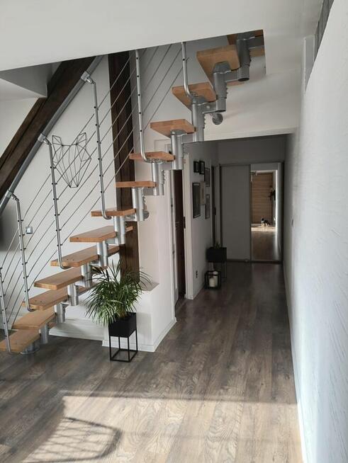 Sprzedam mieszkanie 4-pokojowe