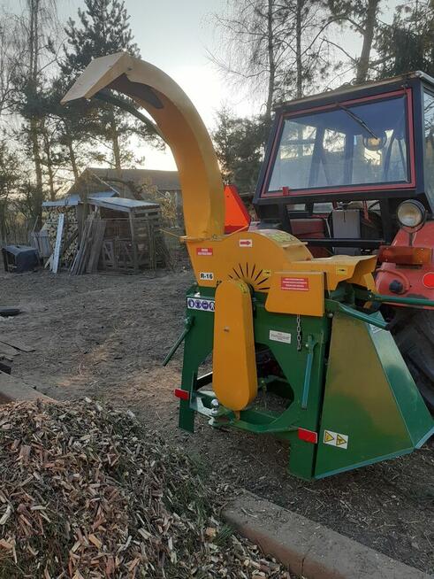 Oferuję usługi rębakiem do gałęzi o średnicy 8cm