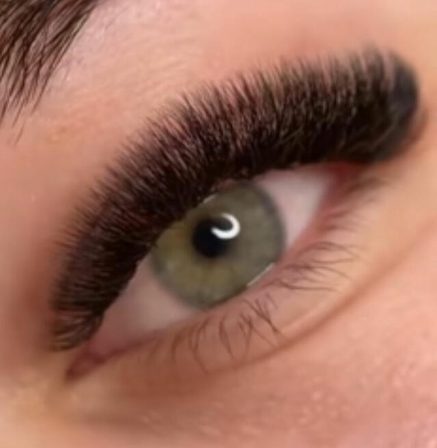 Przedłużanie rzęs w cenie uzupełnienia promocja