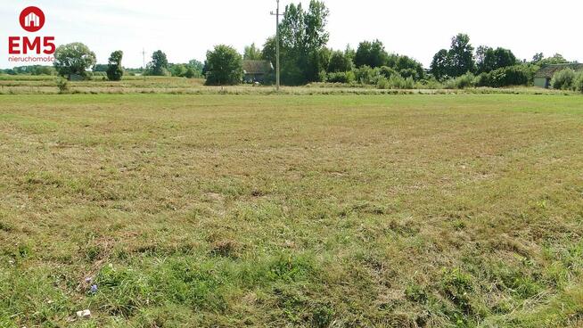 Działka budowlana Hołówki gm. Juchnowiec Kościelny