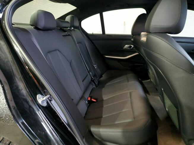 BMW 330 XDrive Virtual 2.0l