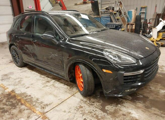 Porsche Cayenne GTS Sport Chrono AWD 3.6l V6