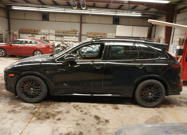 Porsche Cayenne GTS Sport Chrono AWD 3.6l V6
