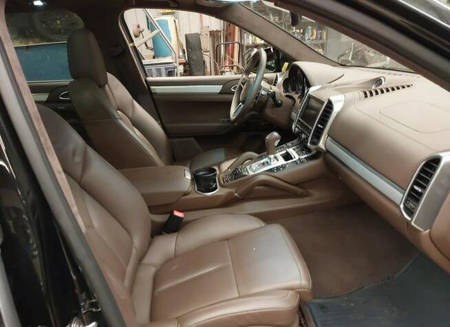 Porsche Cayenne GTS Sport Chrono AWD 3.6l V6