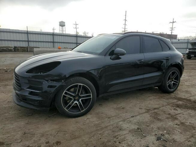 Porsche Macan Sport Chrono Package 2.0l AWD
