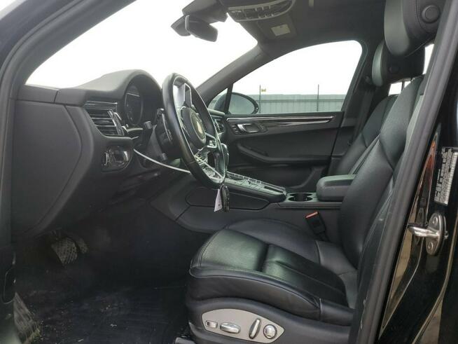 Porsche Macan Sport Chrono Package 2.0l AWD