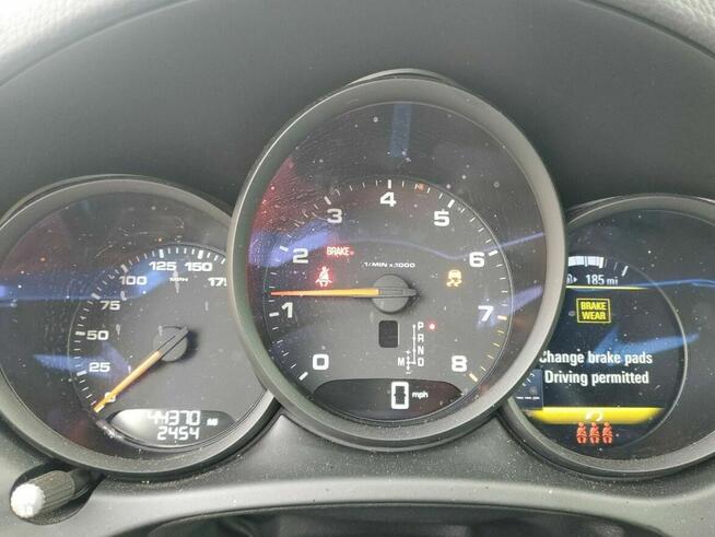 Porsche Macan Sport Chrono Package 2.0l AWD