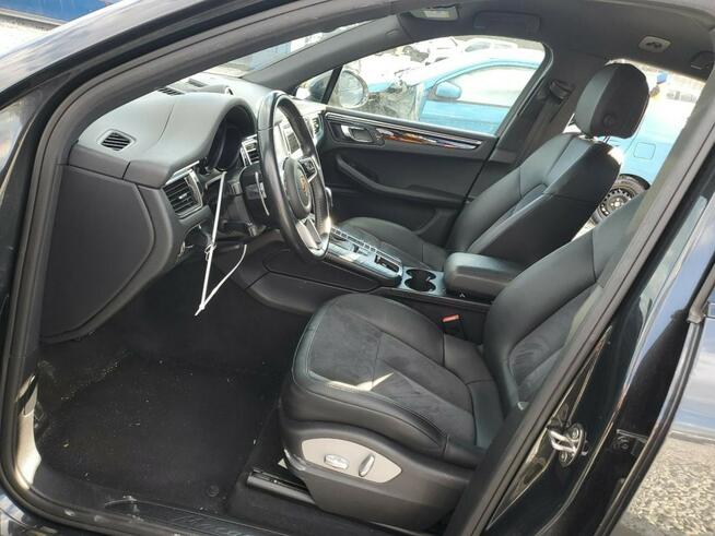 Porsche Macan Sport Chrono Package BOSE 2.0l AWD