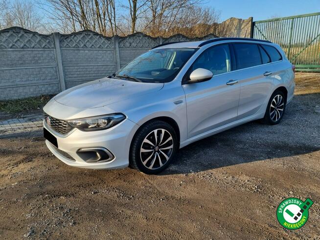 Fiat Tipo 1.4 T-jet 120km Lounge / Klimatronik / LED / Navi / Okazja