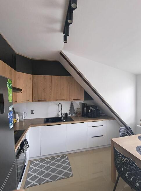 Sprzedam mieszkanie 4-pokojowe