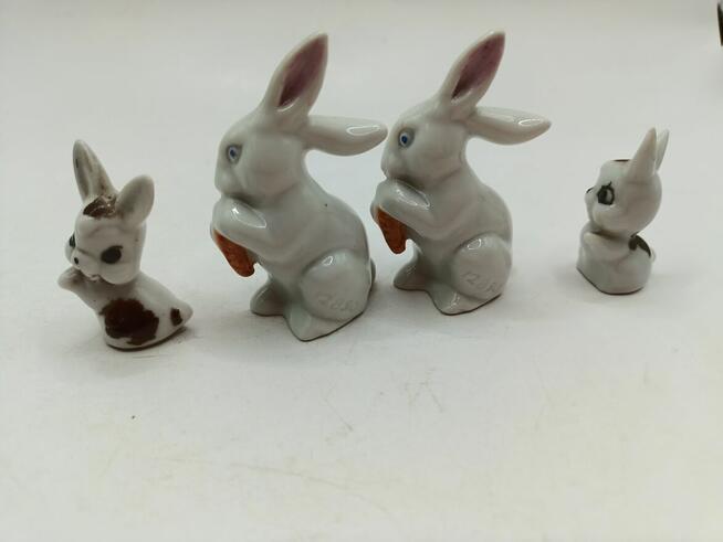 Figurki mini króliki zajączki