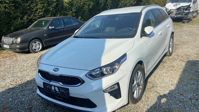 Wypożyczalnia, wynajem, minivan, osobowe Warszawa.