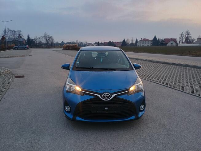 Toyota Yaris benzyna POLIFOTWA
