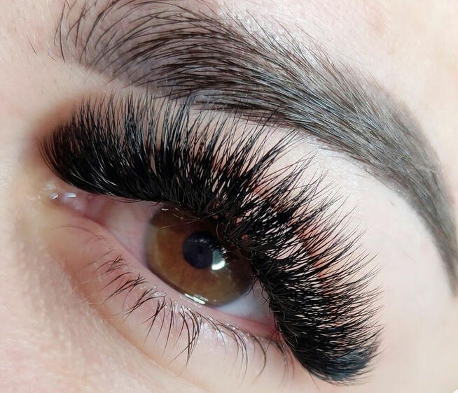 Przedłużanie rzęs w cenie uzupełnienia promocja