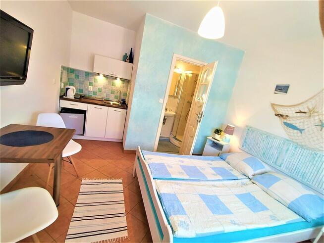 Komfortowe miniapartamenty z łazienkami i aneksami kuchennym