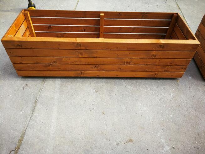 Drewniane domki, place zabaw, donice, płoty, pergole