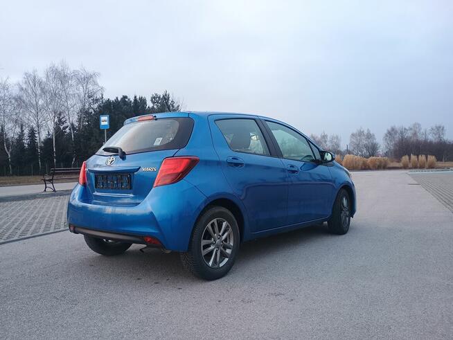 Toyota Yaris benzyna POLIFOTWA