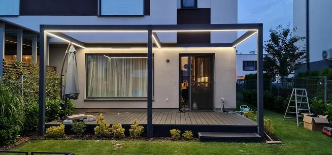 Drewniane domki, place zabaw, donice, płoty, pergole