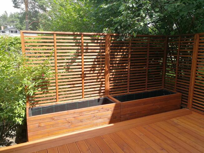 Drewniane domki, place zabaw, donice, płoty, pergole