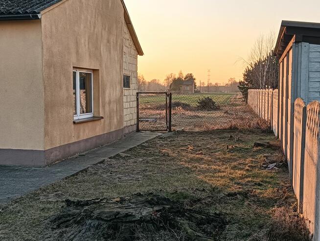 Sprzedam dom wraz z budynkami gospodarczymi i działka. rolny