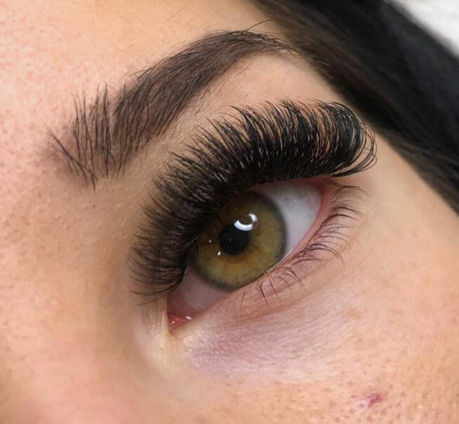 Przedłużanie rzęs w cenie uzupełnienia promocja