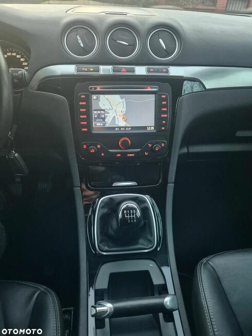 Ford S-Max 2.0 TDCi DPF Titanium