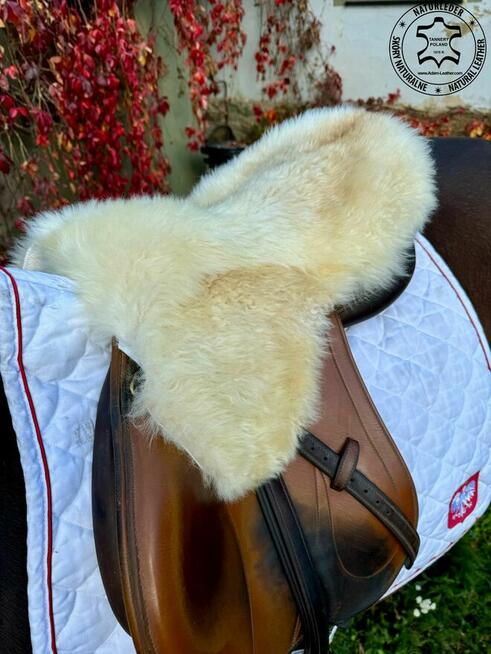 Nakładki na Siodło ze Skóry Owczej