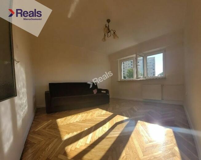 2 pokoje, oddzielna kuchnia, balkon, piwnica