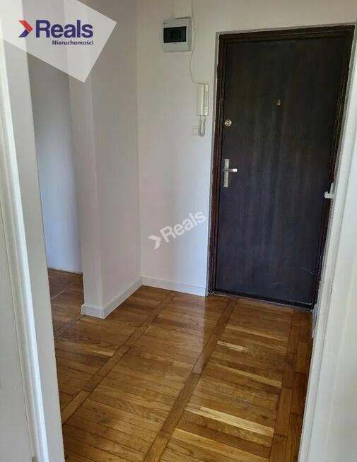 2 pokoje, oddzielna kuchnia, balkon, piwnica