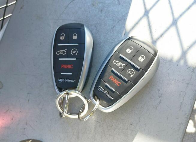 Alfa Romeo Stelvio TI Sport Q4 280HP