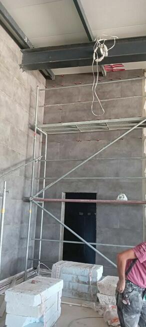 Poszukuje zleceń dla brygady na prace wykończeniowe.